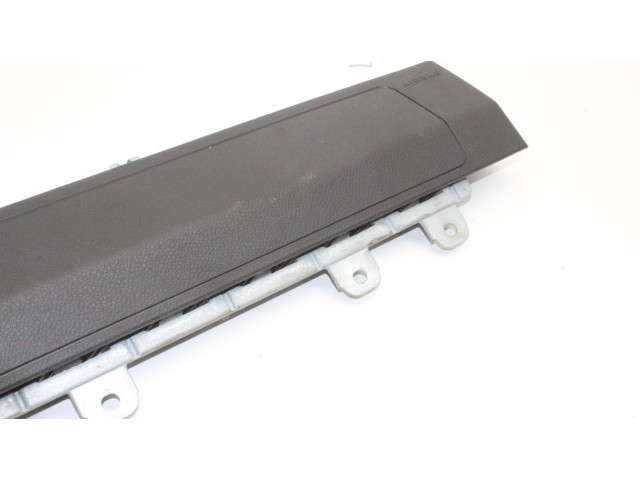 Подушка безопасности для колен 17686004029   Mercedes-Benz A W176