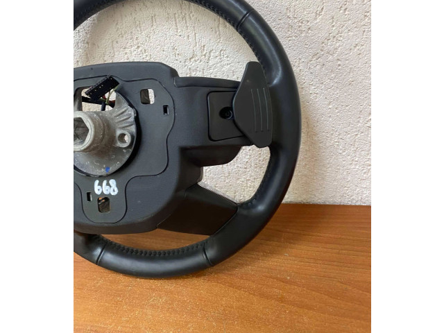 Руль Land Rover Discovery 5  2017 -  года GK523F563, 668      