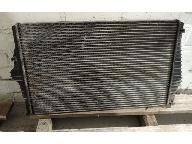 Радиатор интеркулера 30748808 Volvo XC90