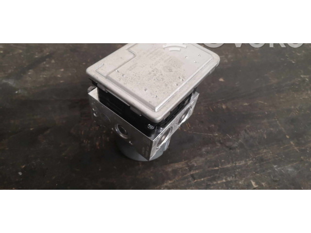 Блок АБС 5Q0614517DJ, 10022018844 Skoda Octavia Mk2 (1Z) 2004 - 2013 года