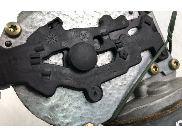 Моторчик дворников 9171901    Volvo V70