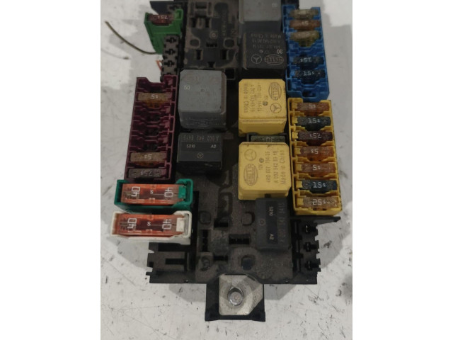 Блок предохранителей Mercedes-Benz A W176