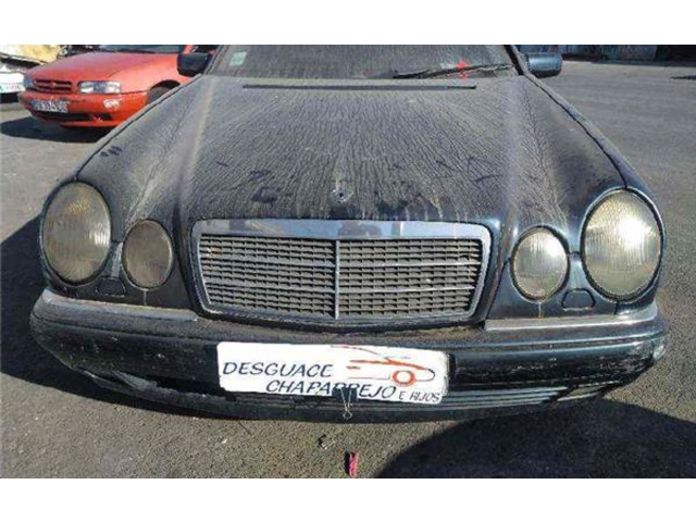 Интеркулер  2105000400, 2105000400   Mercedes-Benz E AMG W210 