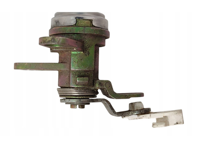 Zámek zadních dveří HENCAR17284435140 Toyota Celica T230 1993