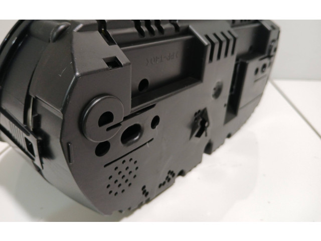 Přístrojová deska BMW 1 E81 E87 2008 102498584, 9166824