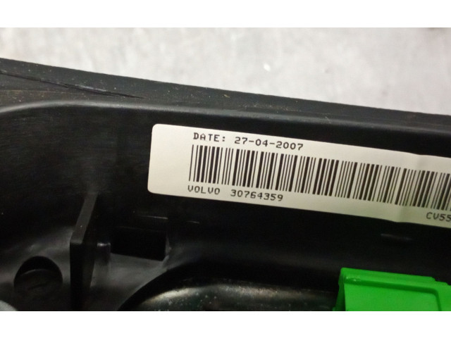 Руль Volvo C30  2007 - 2010 года 30764359, 30756213      