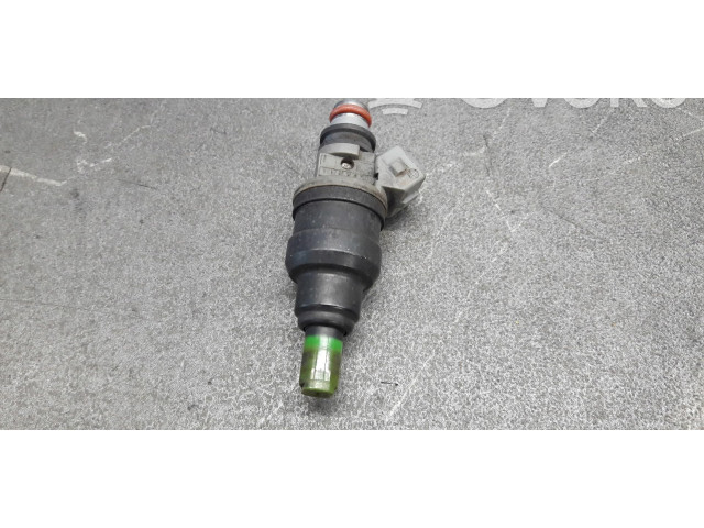 Форсунка mdh240 Mitsubishi Galant