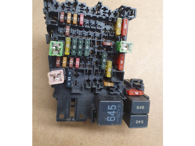 Блок предохранителей 5Q0937615C Audi A3 S3 8V