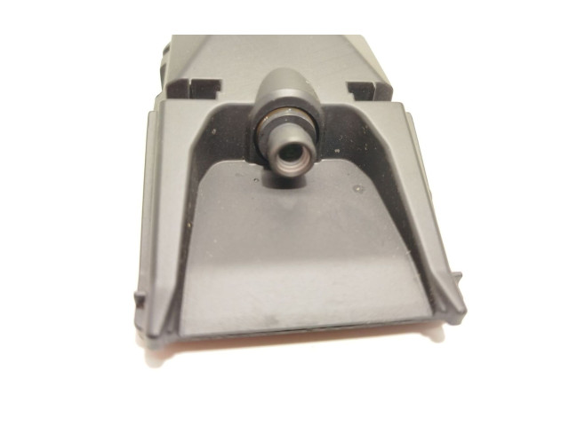 Блок управления 9831386680   Opel Combo E