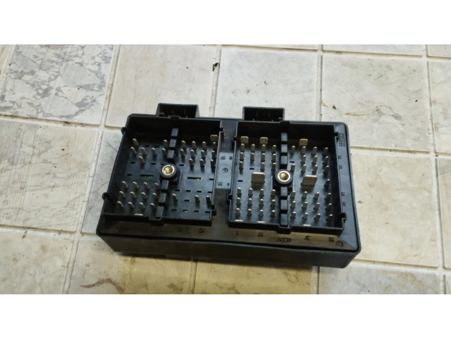 Блок предохранителей 96821082 Chevrolet Captiva