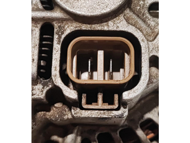 Генератор ME203546 Mitsubishi Montero