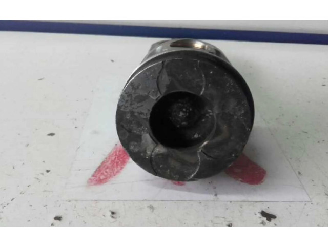  Поршень    Audi A3 S3 8P  