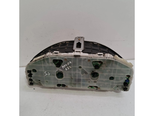 Панель приборов Mazda 626