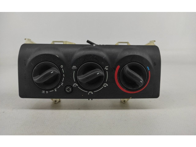 Блок управления климат-контролем 8200147157   Renault Clio II