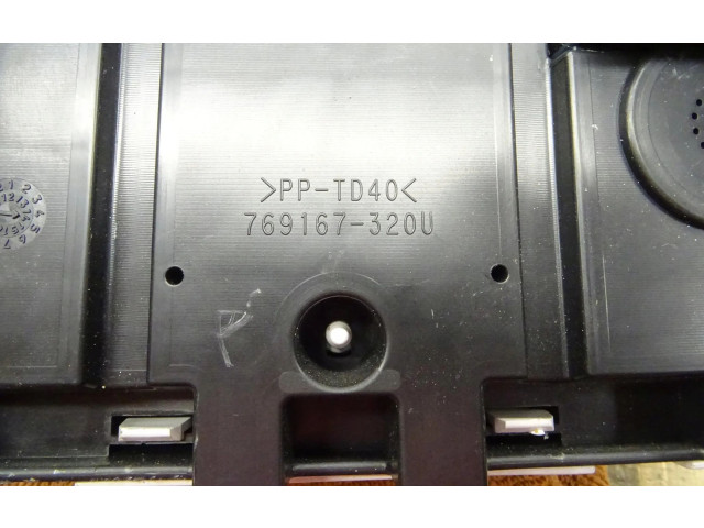 Přístrojová deska Peugeot 108 2019