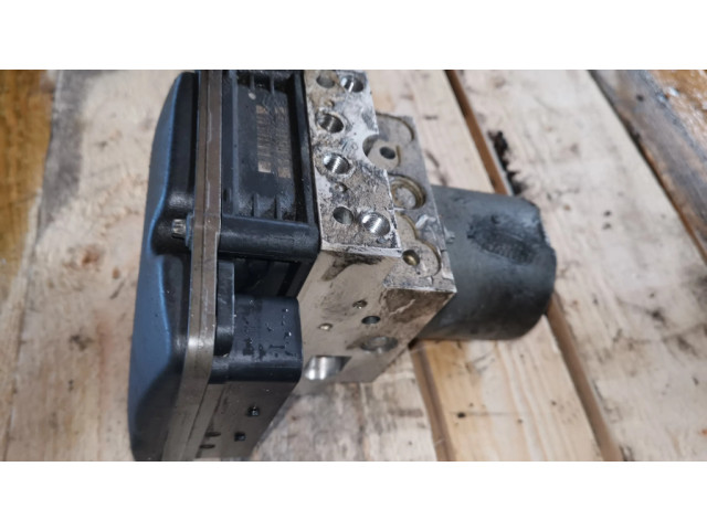 Jednotka ABS A2114312712 Mrcedes-Benz E W211 2009