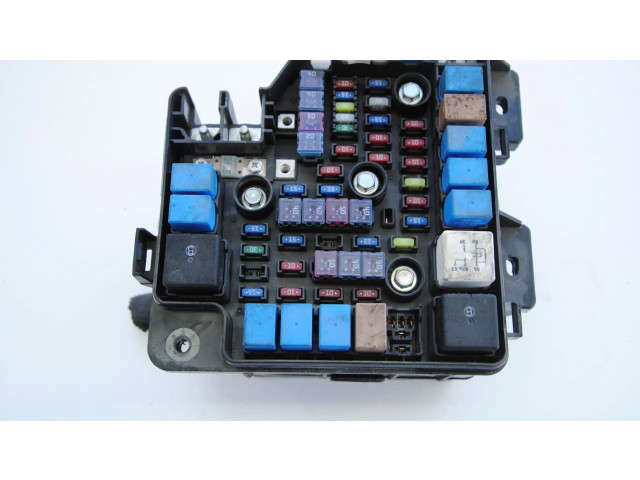 Блок предохранителей Jaguar XF X250