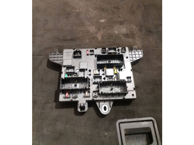 Pojistková skříňka 365927271, 0000326702 Opel Zafira C 2013