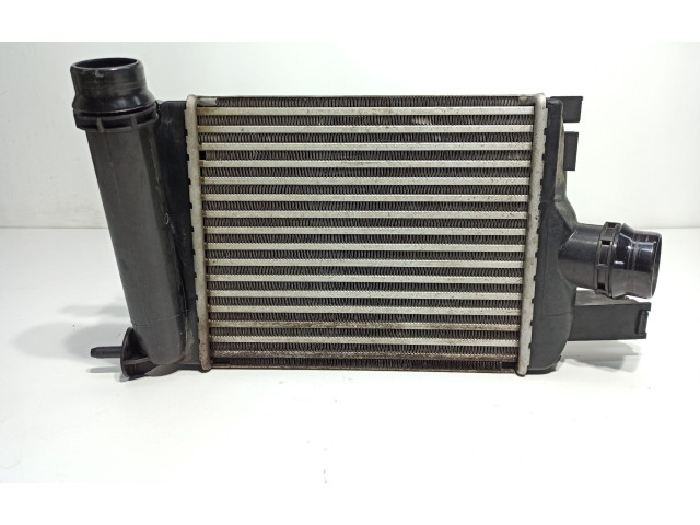 Интеркулер 144967634R Dacia Sandero