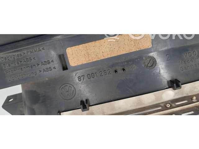 Панель приборов 87001262 Volkswagen Golf III