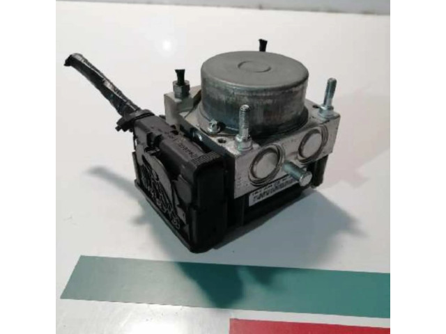 Блок АБС 8200747140   Renault  Clio III  2005-2012 года