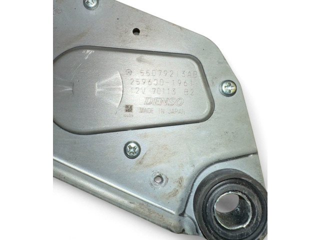 Моторчик заднего дворника 55079213AB, 55079213AB Jeep Grand Cherokee