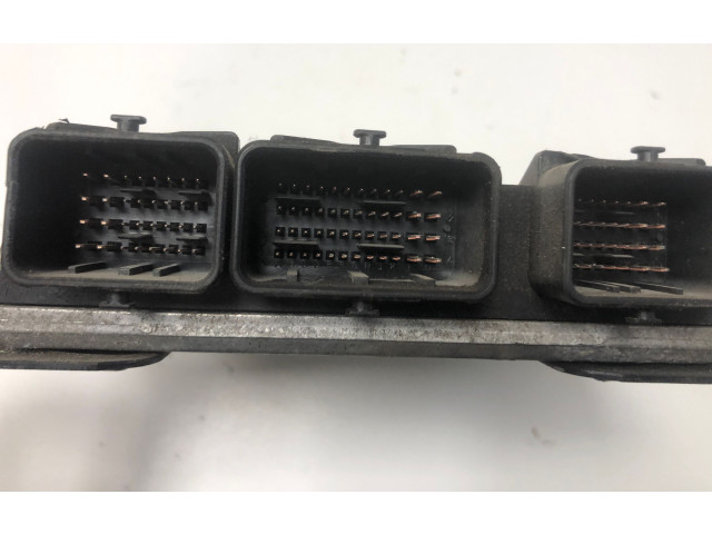 Блок управления двигателя 0281012140, 9658372980 Citroen C4 I Picasso