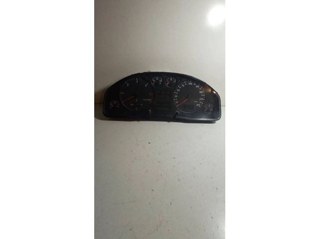 Панель приборов 4B0919860E, 110008888001   Audi A6 S6 C5 4B       