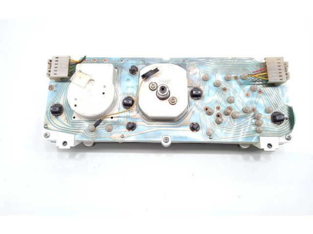 Přístrojová deska Nissan Patrol 160 19583009