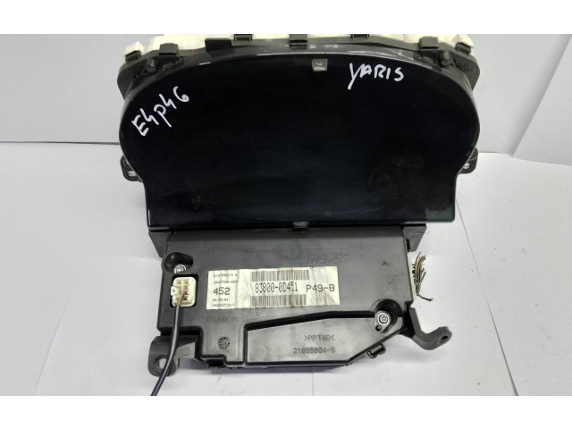 Панель приборов 216558653   Toyota Yaris Verso       