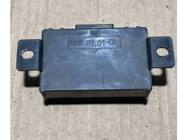 Pojistková skříňka Блок управления сигнализации 4D0951173D Audi A8 S8 D2 4D 1999