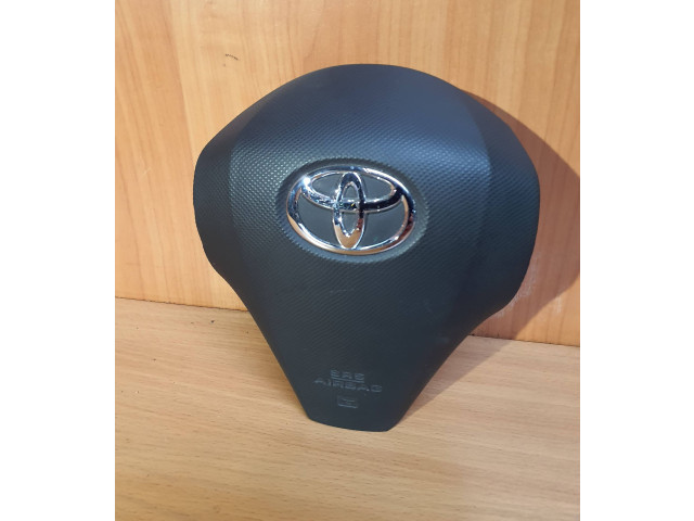 Подушка безопасности водителя 45130-0D160-F   Toyota Yaris