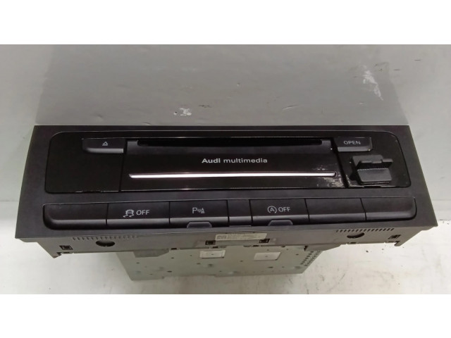 Радио/ проигрыватель CD/DVD / навигация