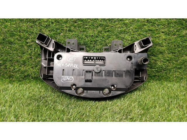 Блок управления климат-контролем 95954638, 46389L080028 Chevrolet Spark
