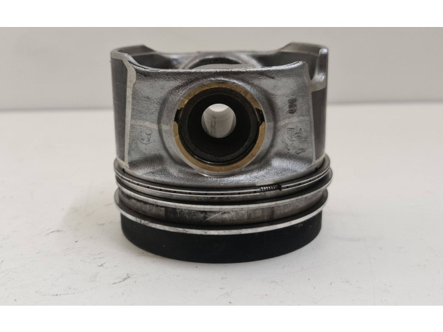 Píst 81L155   Volkswagen Transporter - Caravelle T6     