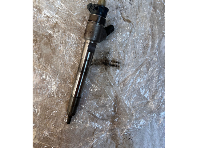 Форсунка 35062015F Maserati Levante