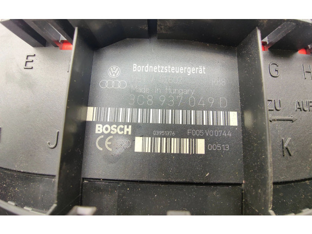 Блок комфорта 3C8937049D, F005V00744 Volkswagen Caddy