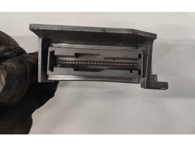 Блок подушек безопасности 8201030307 Renault Twingo II