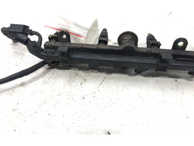 Топливная рампа Honda FR-V