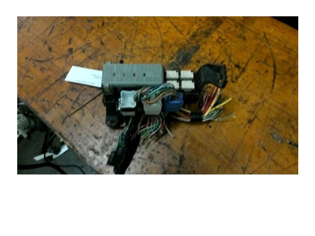 Pojistková skříňka Suzuk Grand Vitara I 2001