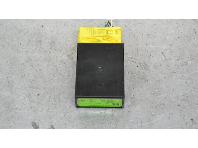 Блок управления сигнализации    BMW Z3 E36