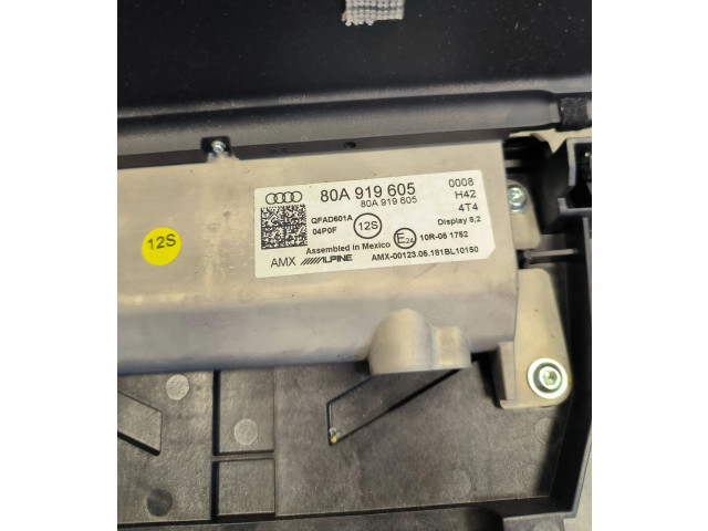 Дисплей    80A919605   Audi Q5 SQ5