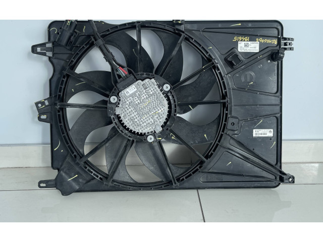 Электрический вентилятор радиаторов 52184170, 52109765   Jeep Renegade  