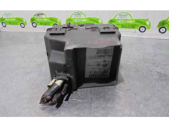 Pojistková skříňka Řídící jednotka BSM 8200242763A, 55RDI3317 Renault Espace III 2003