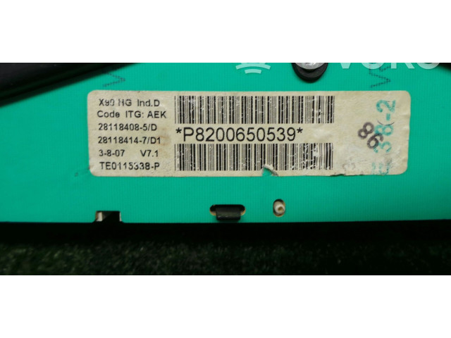 Панель приборов 8200650539   Dacia Logan Pick-Up       