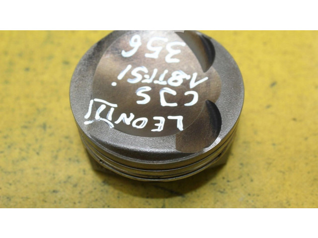 Píst    Seat Leon (5F)     