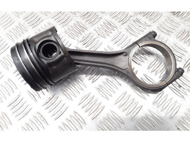 Píst H268X, 008140206 Citroen C6 pro naftový motor 2.7 UHZ