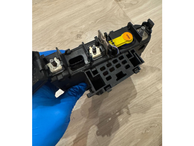 Pojistková skříňka A2075401550, 1337001090613 Mercedes-Benz E A207 2009