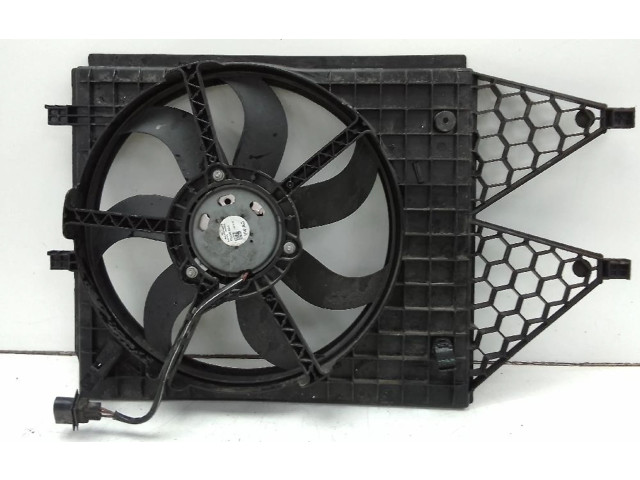 Вентилятор радиатора     6R0959455E    Skoda Fabia Mk3 (NJ) 