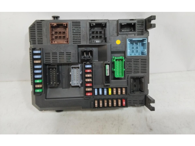 Блок предохранителей 9678355880 Peugeot 2008 I